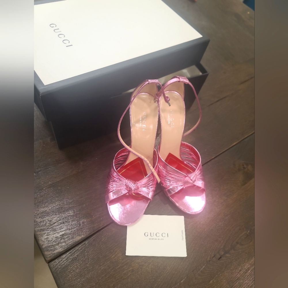 GUCCI SHOES CRAWFORD KNOTTED METALLIC PINK LEATHER SANDALS sz 36.5 6.5
